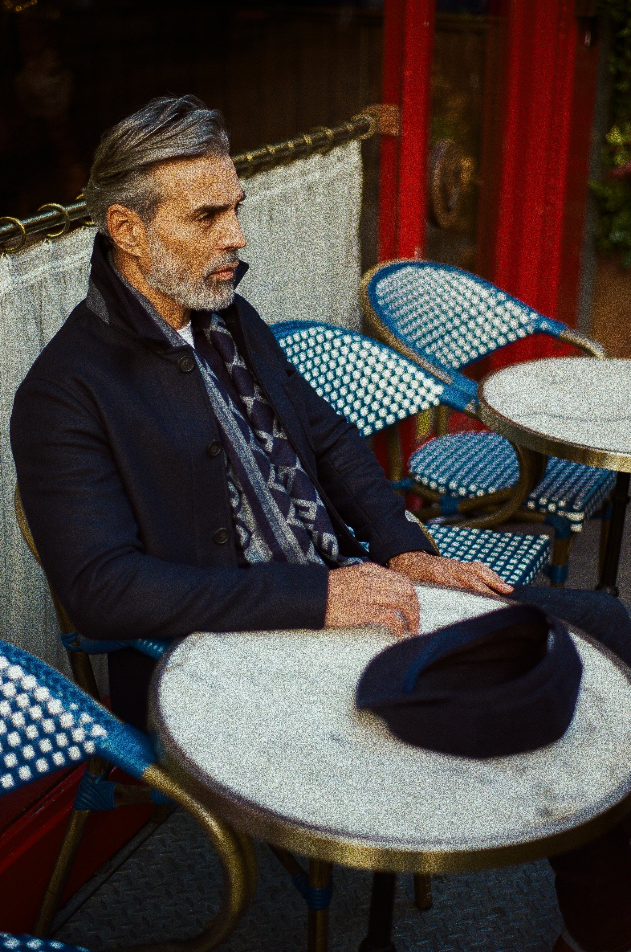 Scarf - Geo Stripe Border Navy Ecru - Wear London