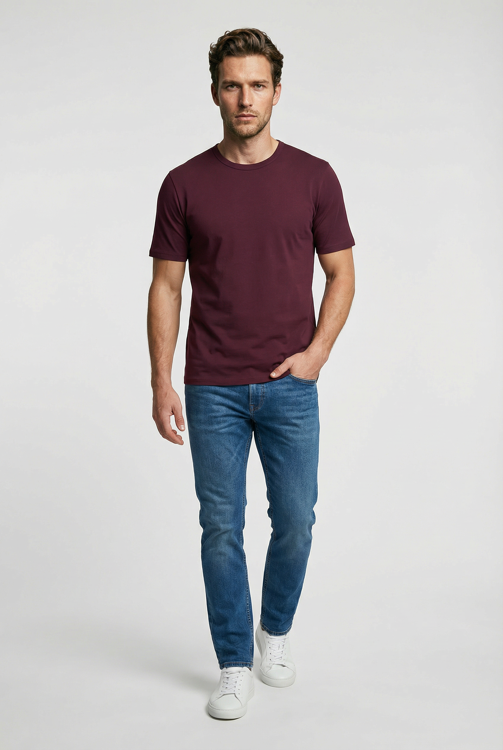 Trueman T-Shirt - Burgundy - Wear London
