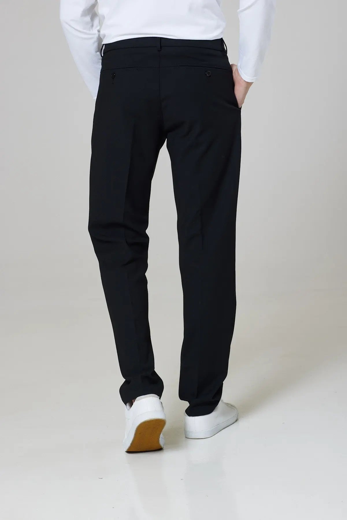 Clarke Bi Stretch Trouser - Black - Wear London