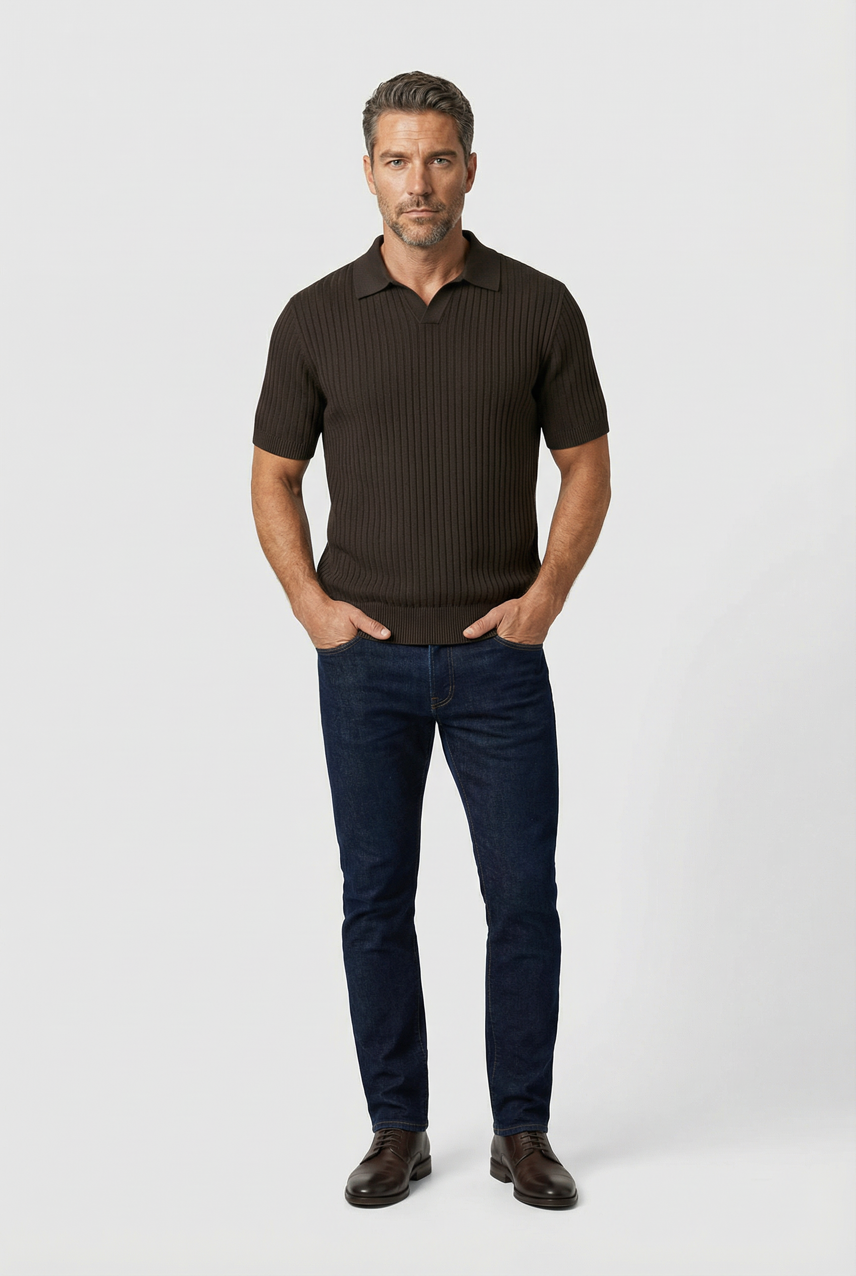 Barbican - V Neck Jacquard - Chocolate - Wear London