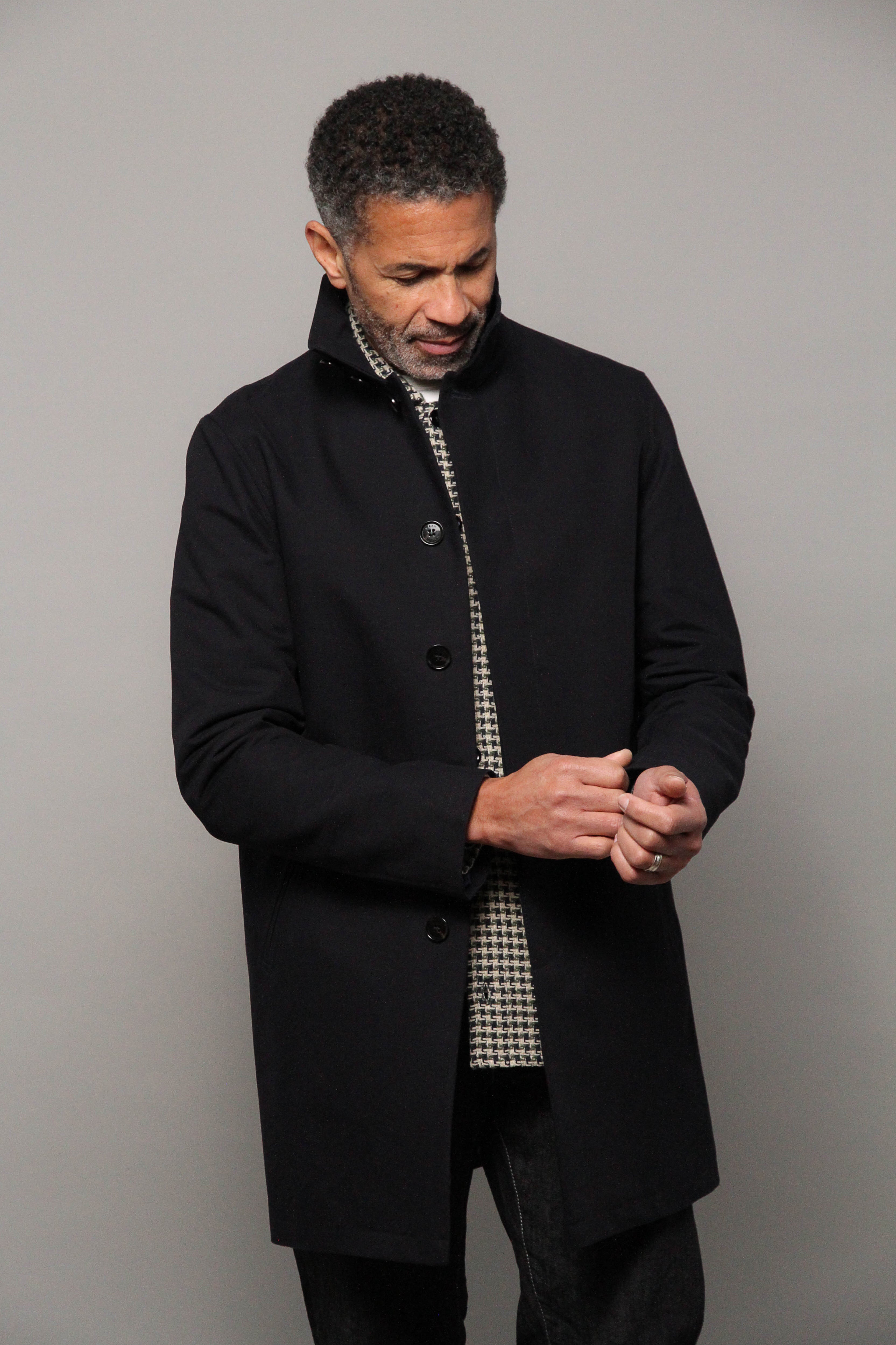 Finsbury Funnel Mac - Navy Dx - Wear London