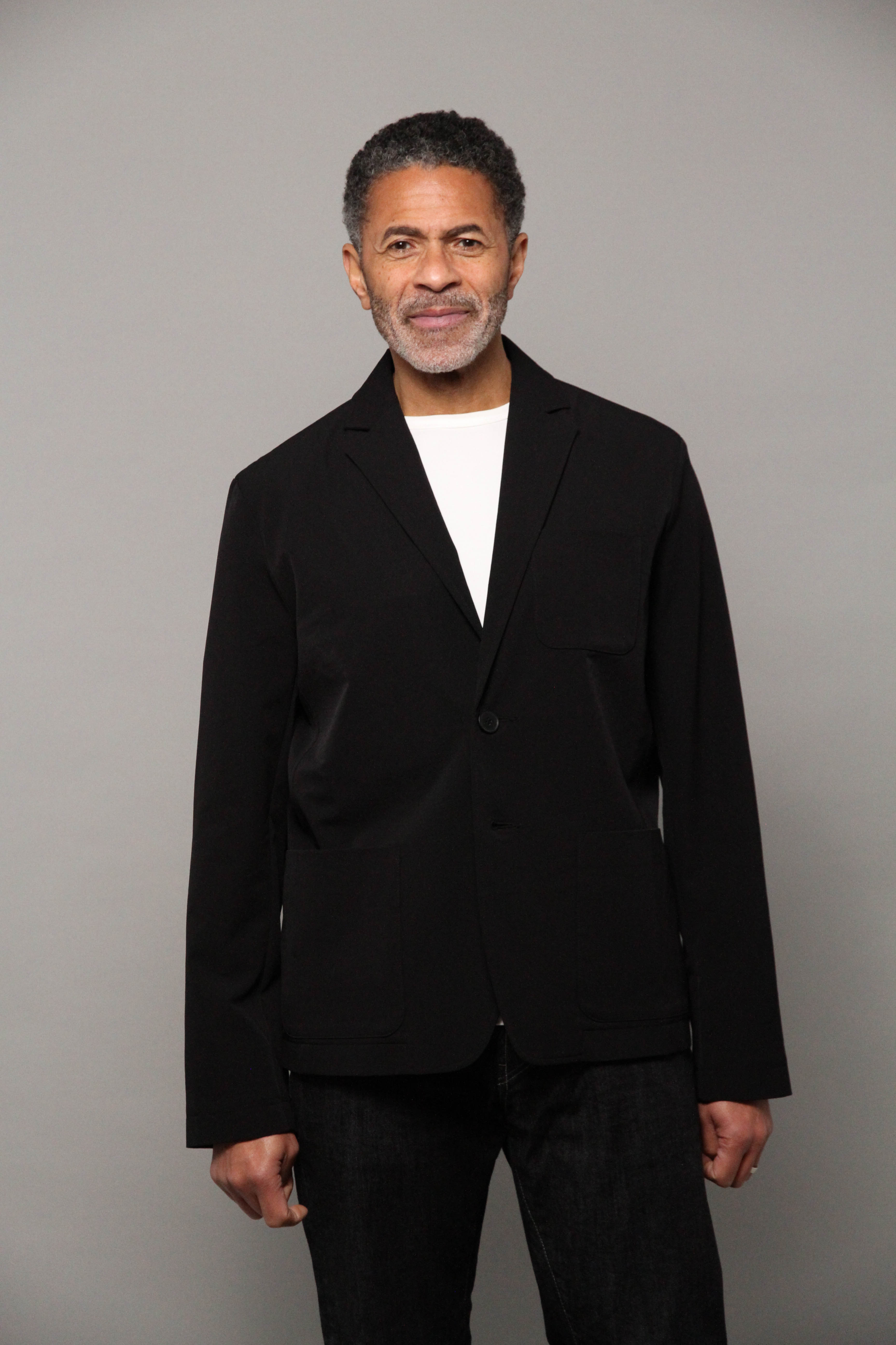 Dylan 2 Button Blazer - Black - Wear London