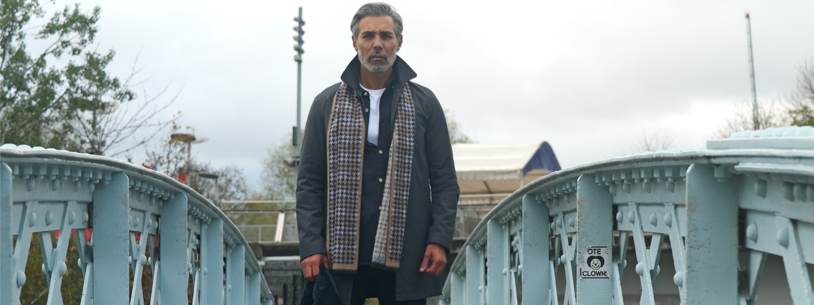 Outlet-Scarves - Wear London