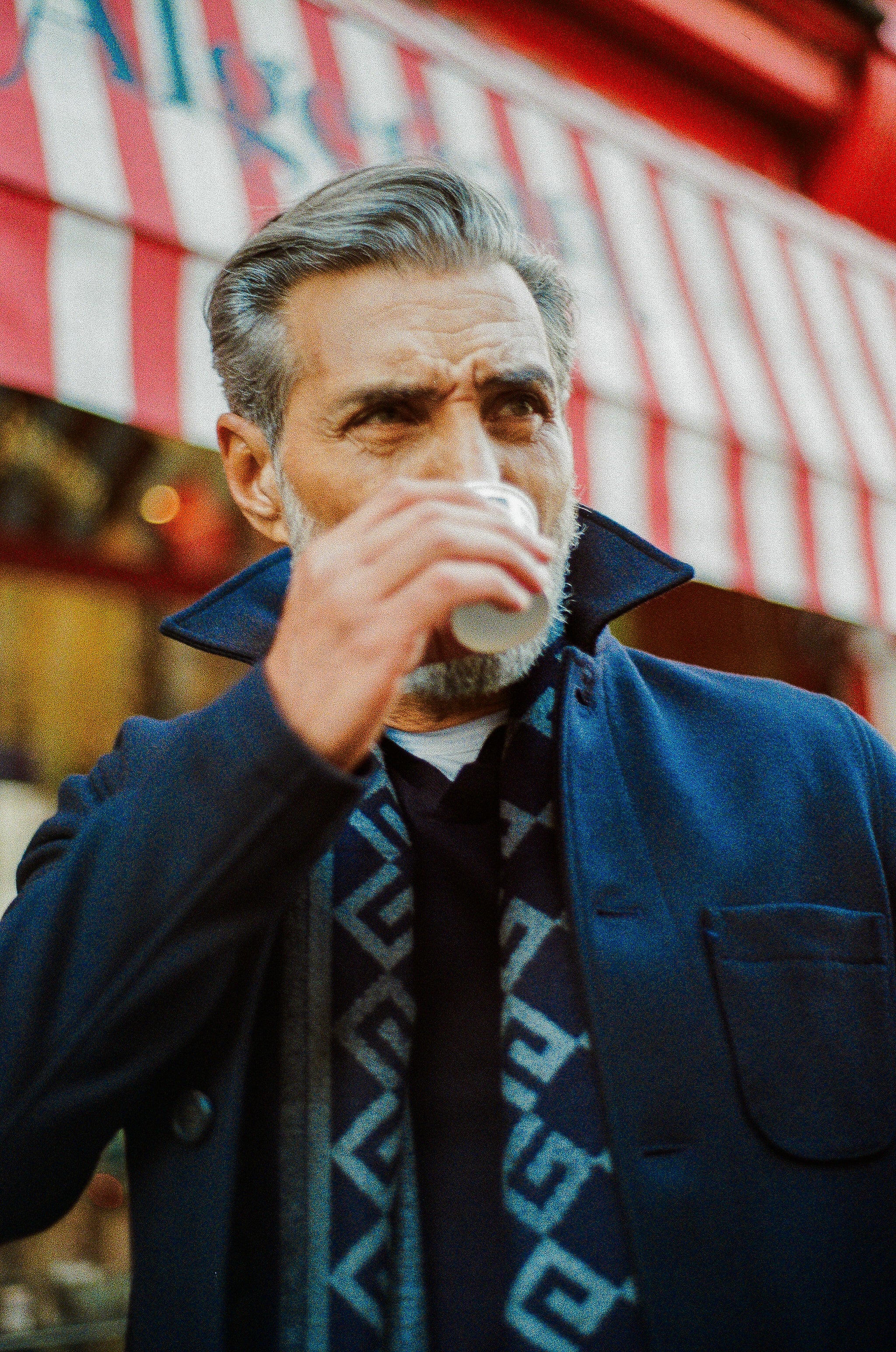 Scarf - Geo Stripe Border Navy Ecru - Wear London