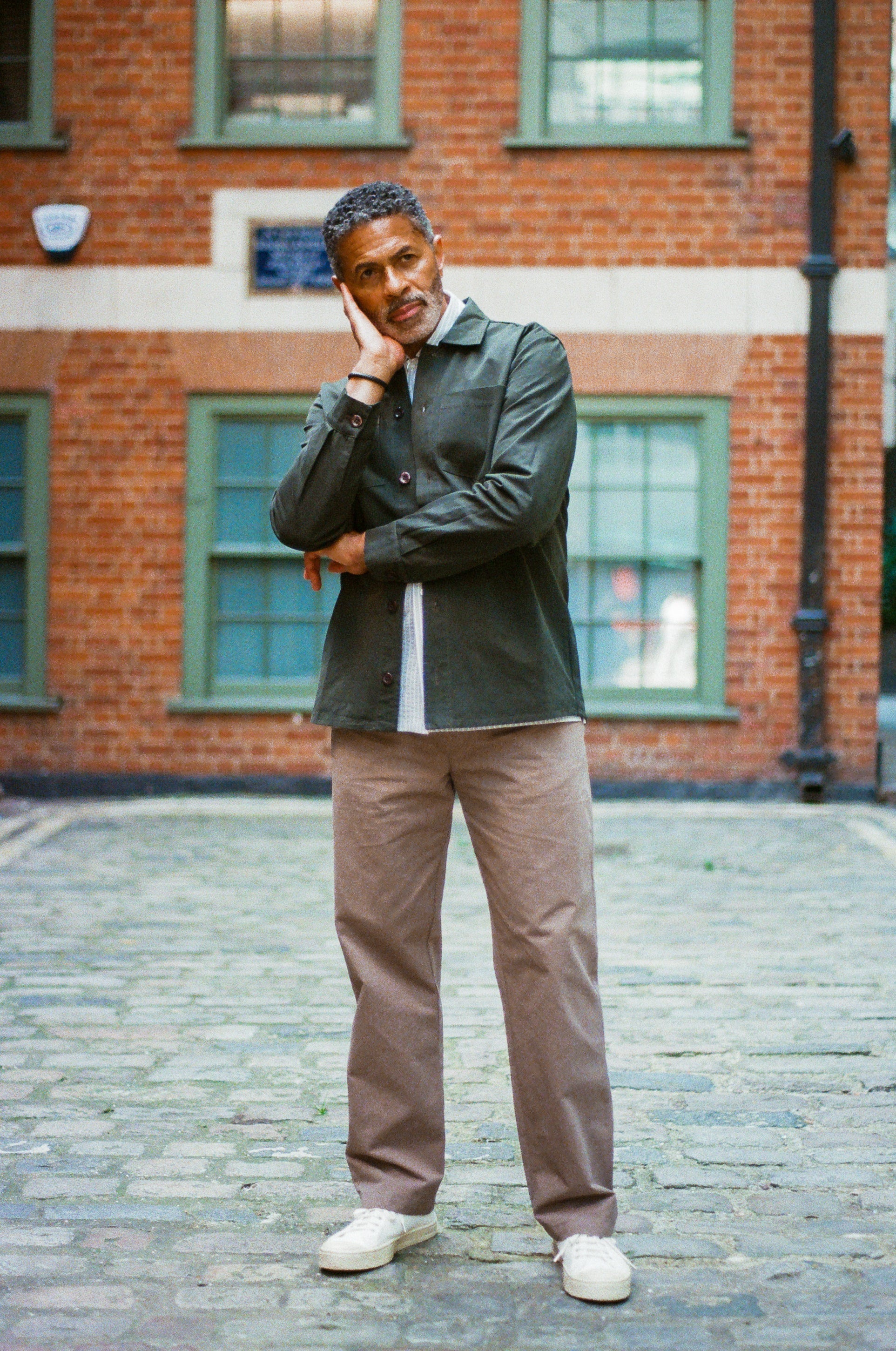 Bart Overshirt - Olive Cotton Linen - Wear London