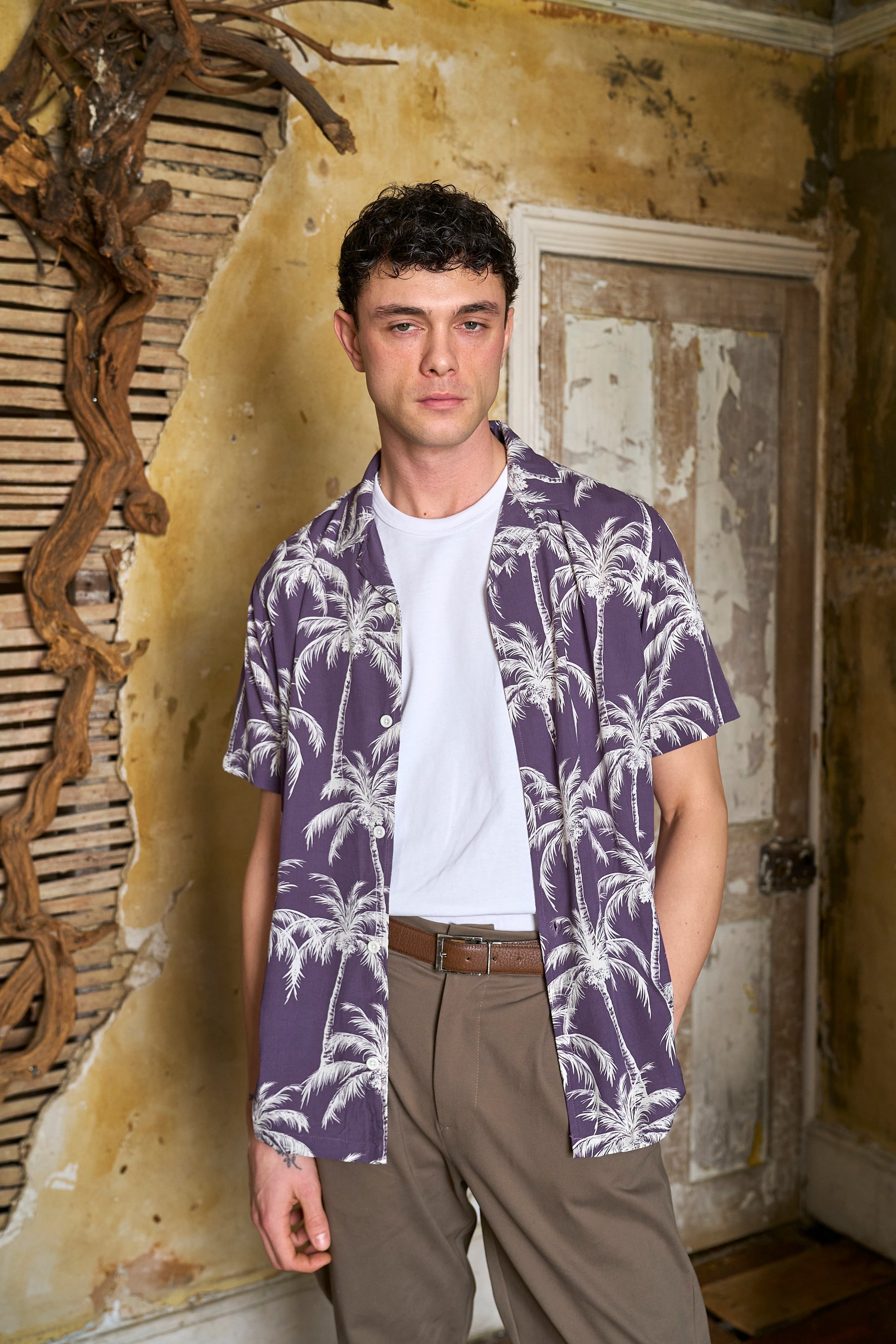 Dano Short Sleeve Shirt - Purple Palm - Wear London