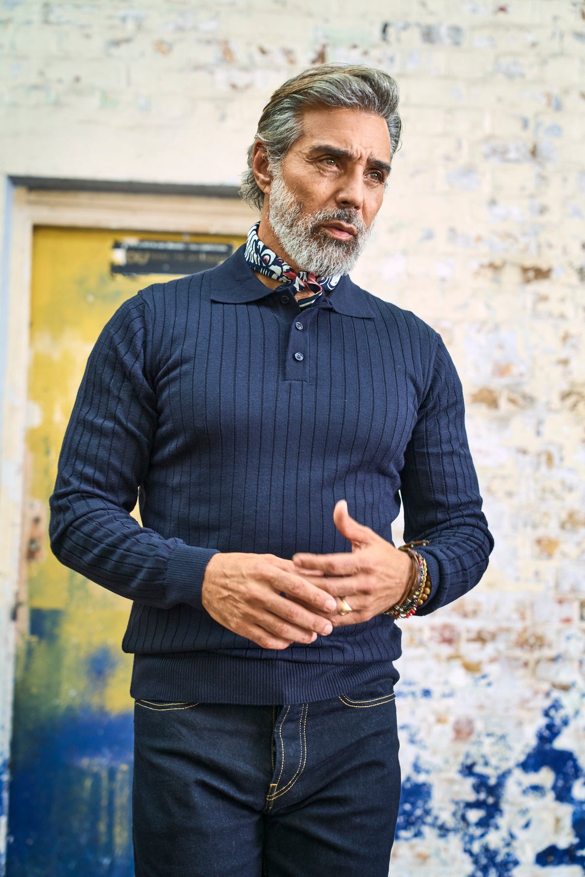 Oval - 3 Button Polo Knitwear - Navy - Wear London