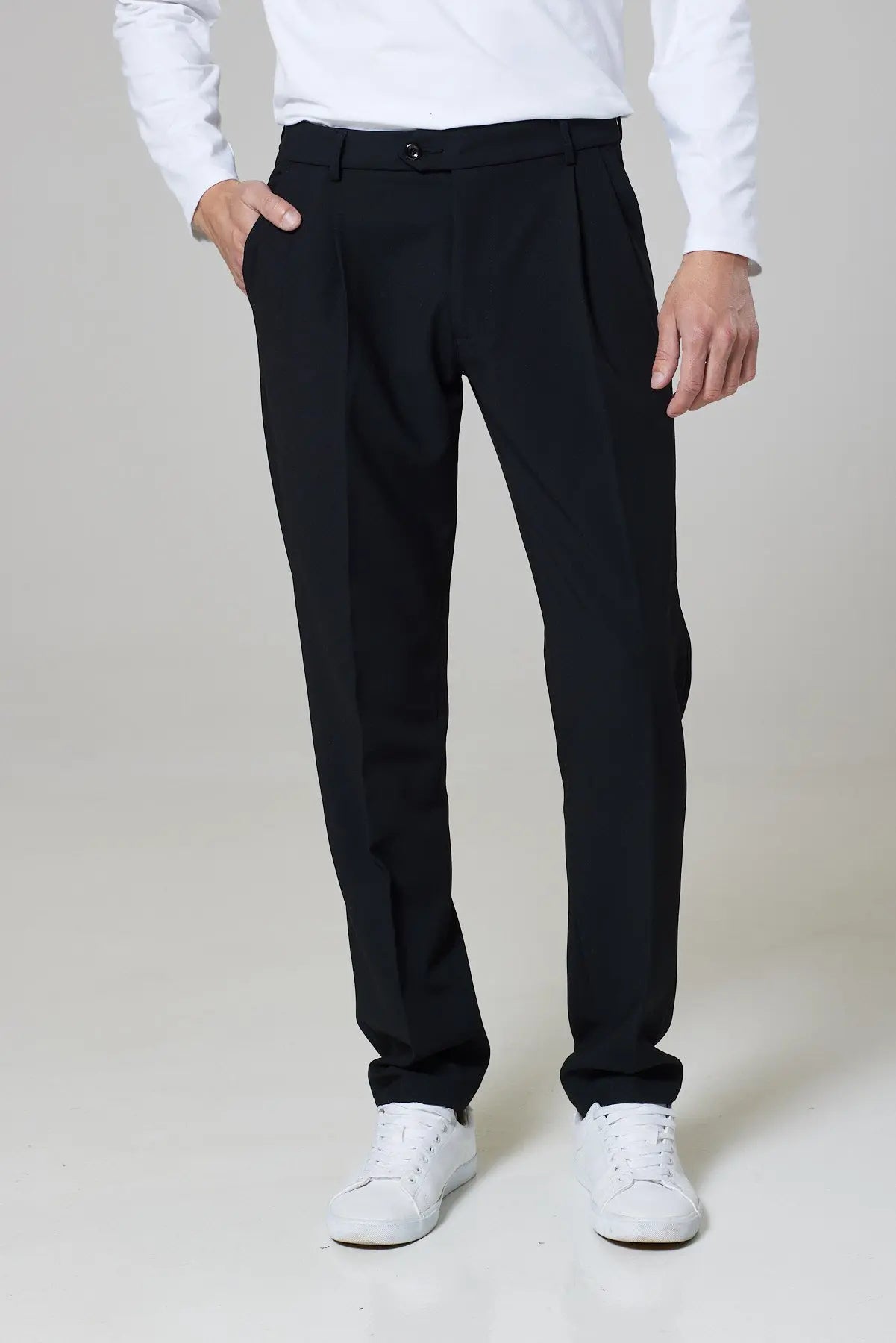 Comfort and Style with Clarke Bi Stretch Trouser - Grey