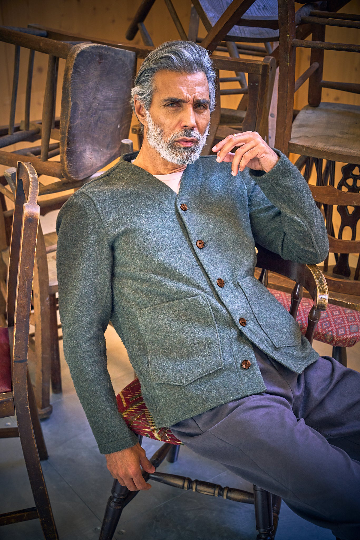 Fleming V-Neck Shacket Lined Sleeve - Casentino Olive - Wear London