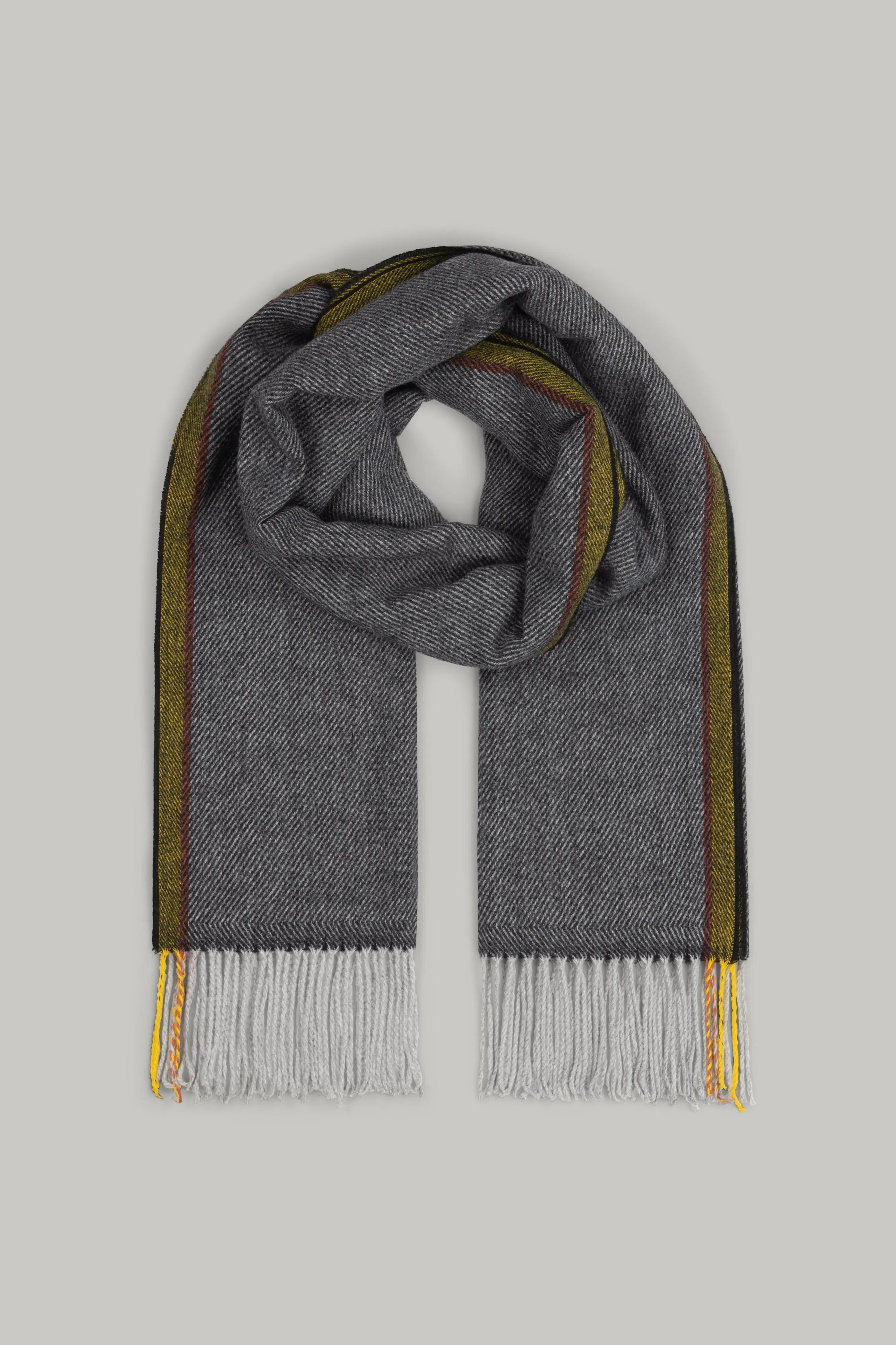 Scarf 25097119 – Plain Trim – Black - Wear London