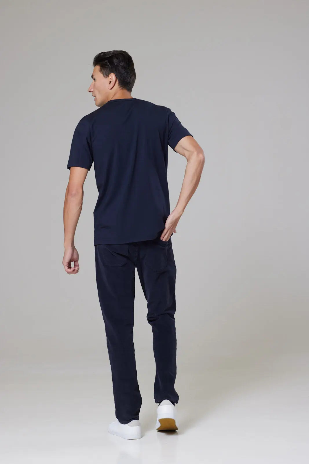 Trueman Short Sleeve Tee Shirt - Navy - Wear London